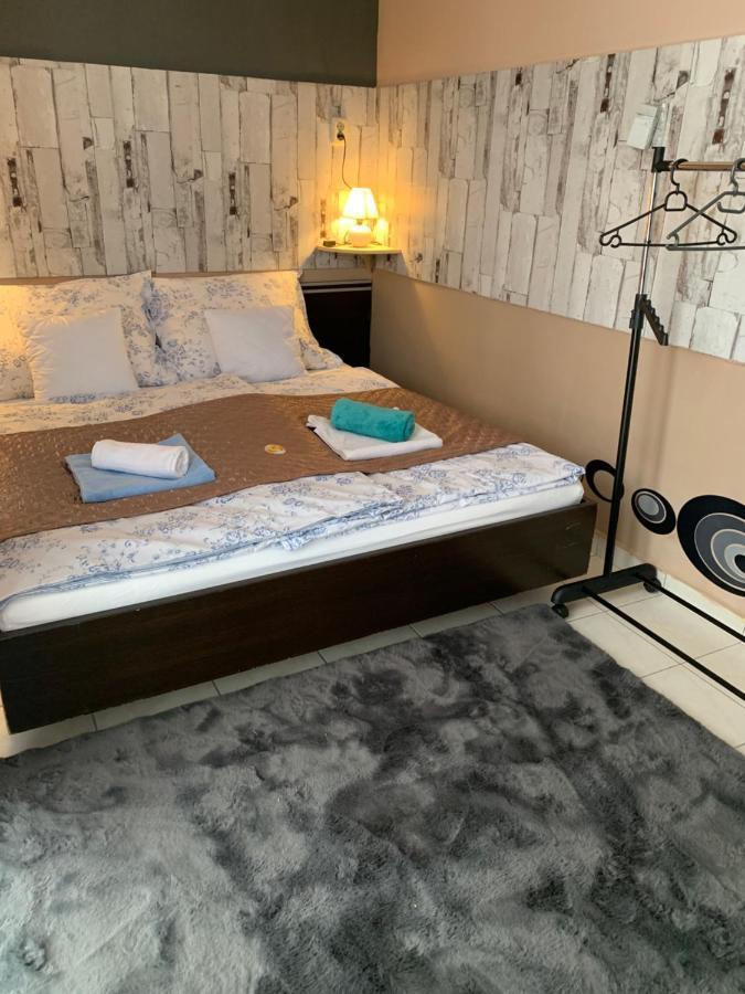 Furó-Lak 1 Apartman Hajdúszoboszló Hajduszoboszlo Exterior foto